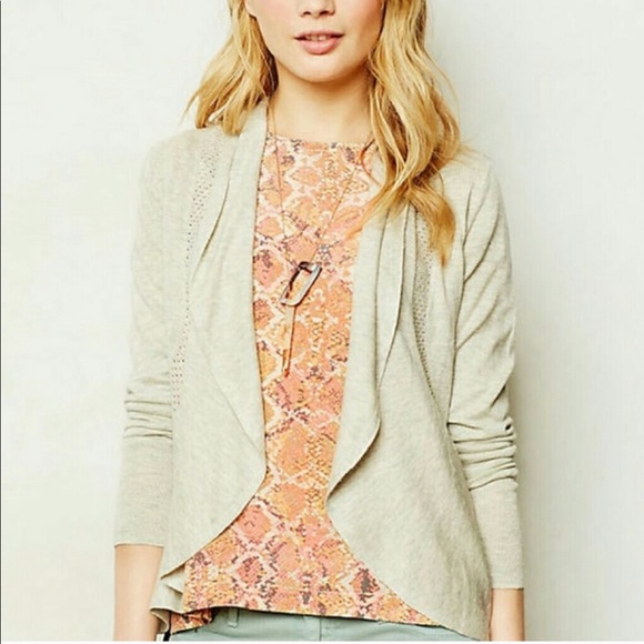 Anthropologie Sweaters - ANTHROPOLOGIE angel of the north scallop cardigan